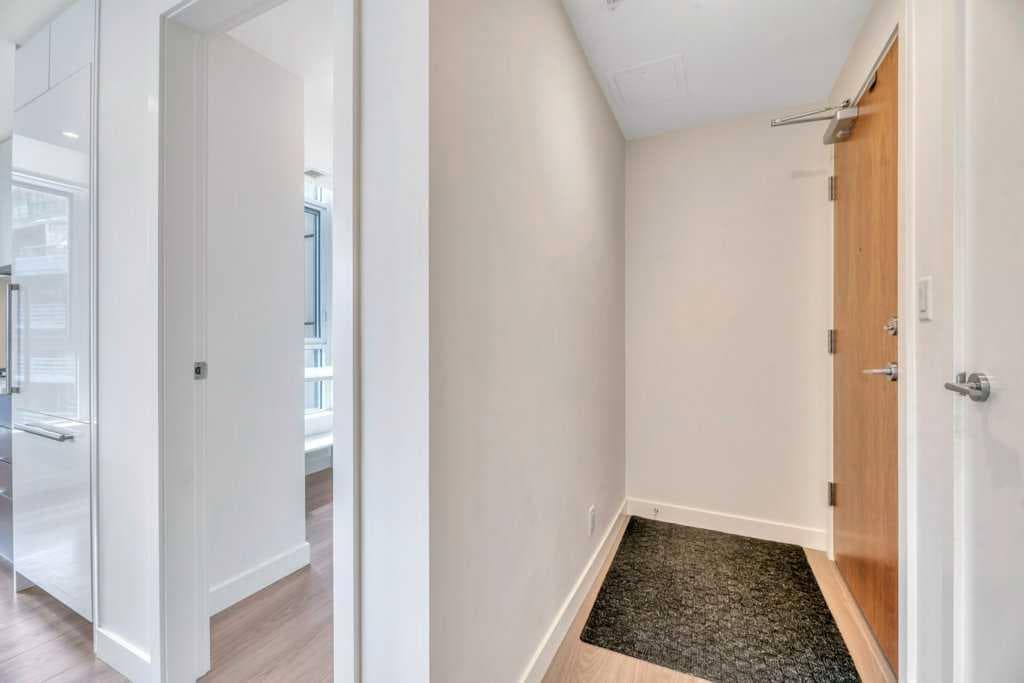 908, 108 Waterfront Court SW