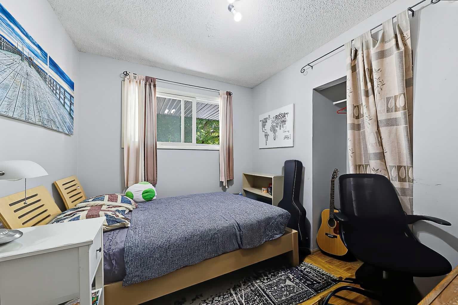 3 Creston Crescent NW
