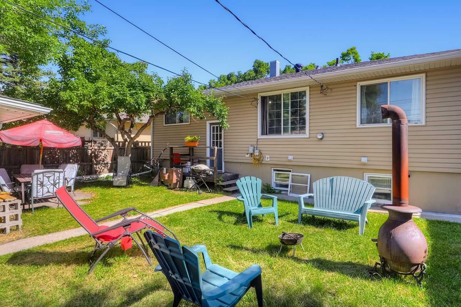 3 Creston Crescent NW