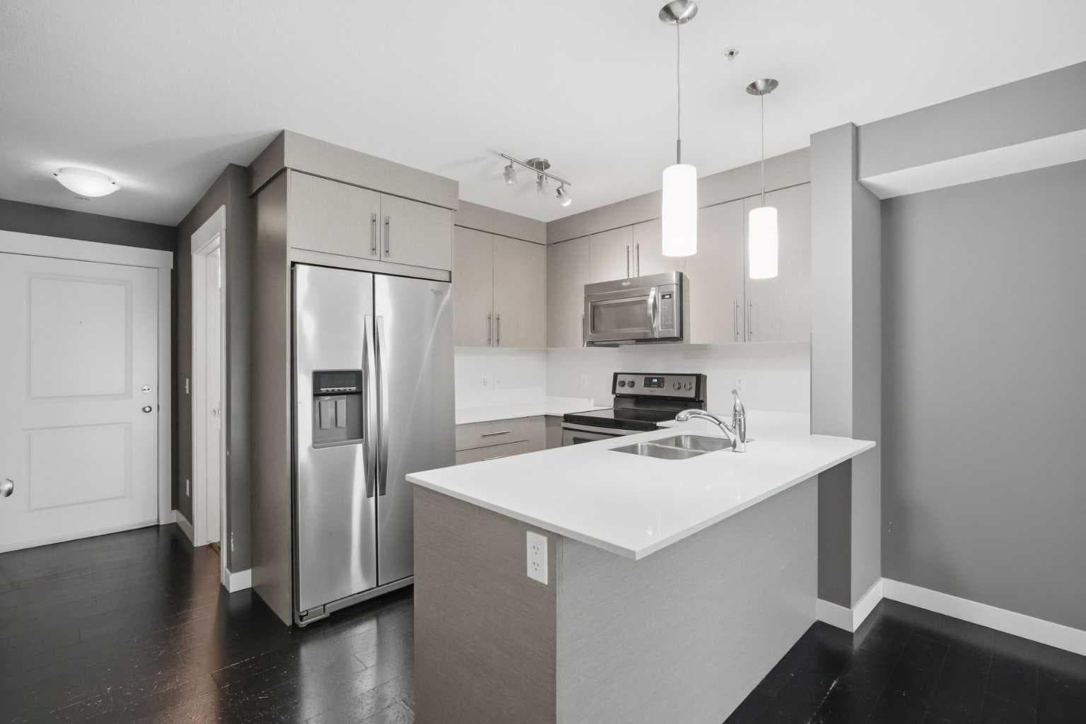 6111, 302 Skyview Ranch Drive NE
