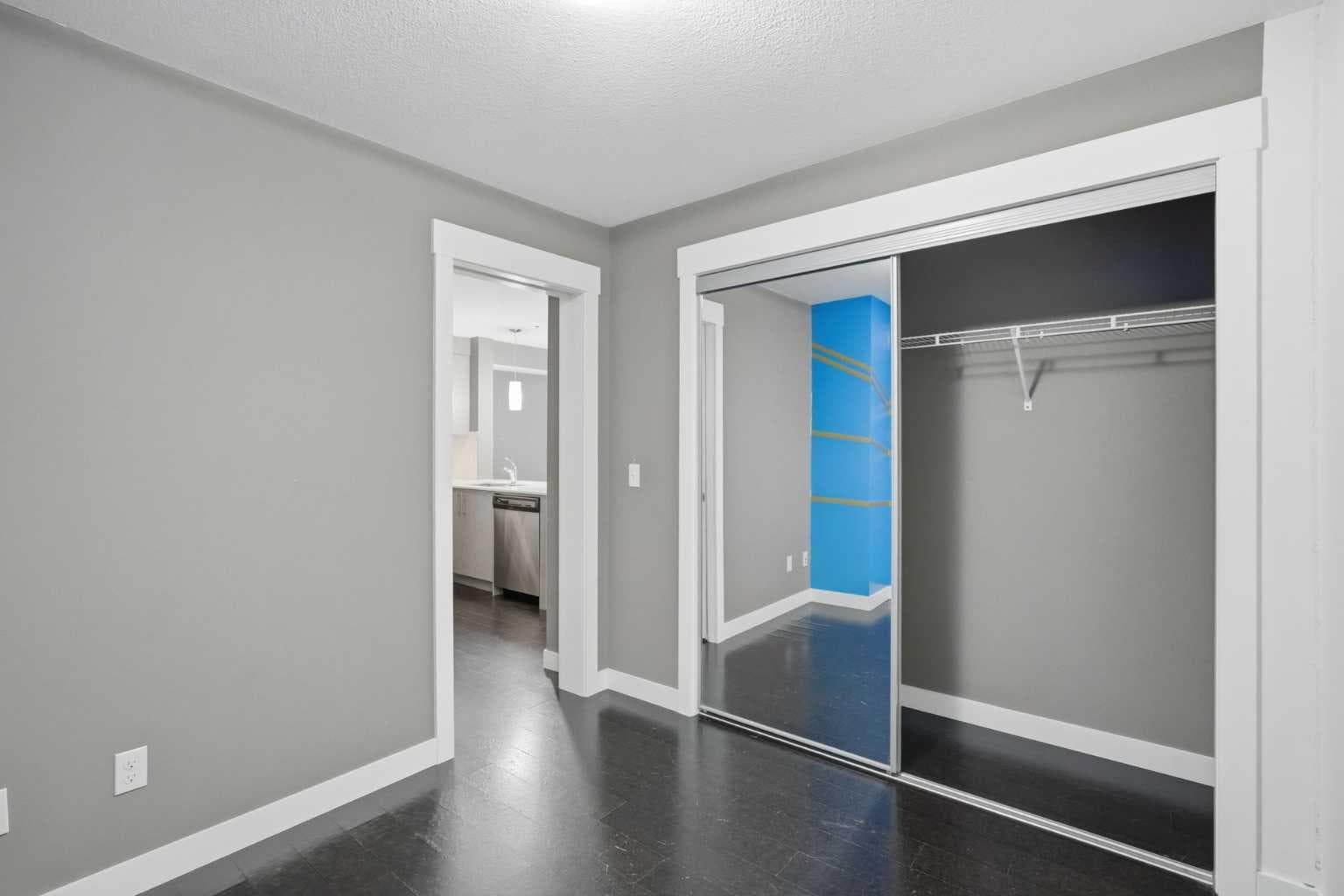 6111, 302 Skyview Ranch Drive NE