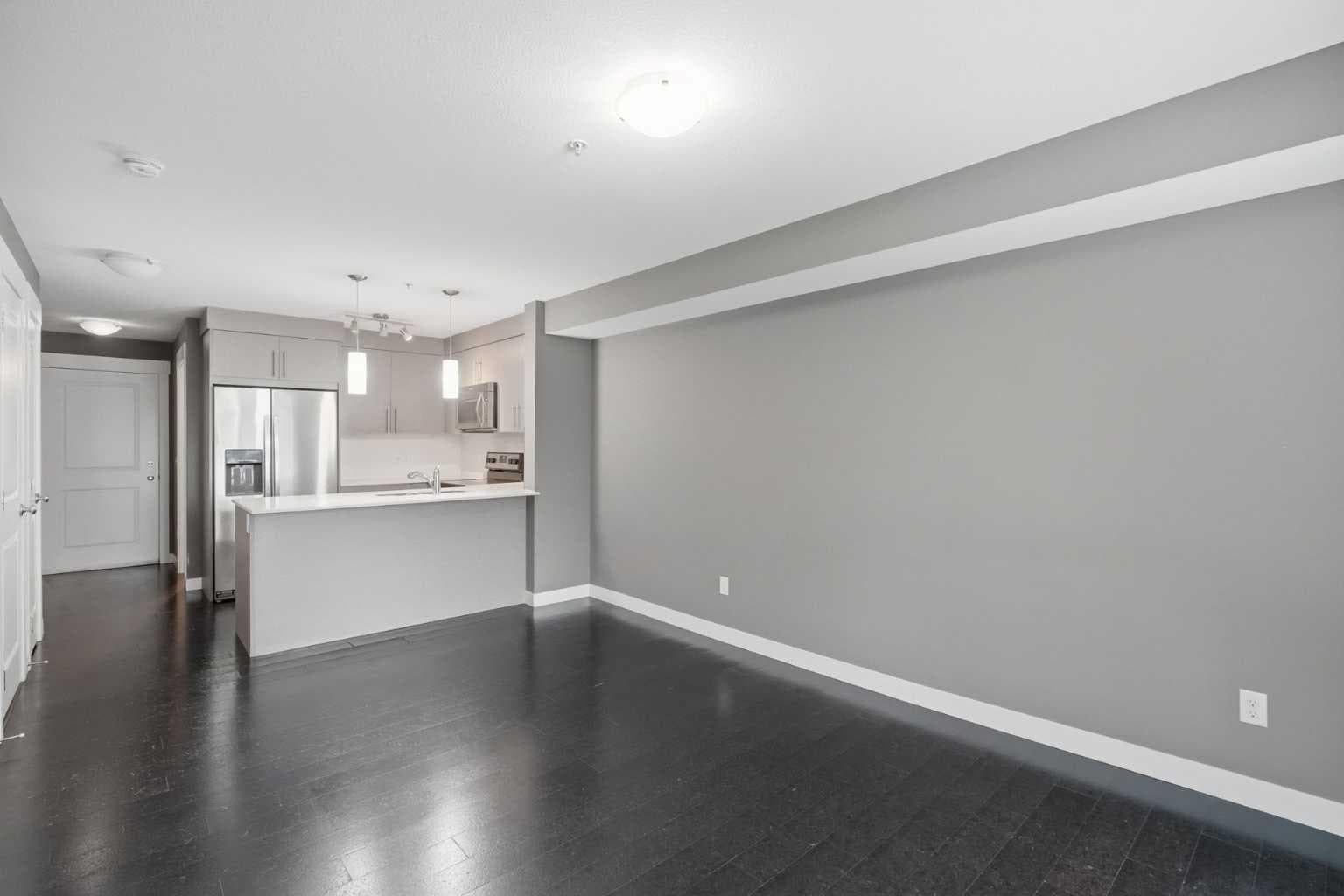6111, 302 Skyview Ranch Drive NE