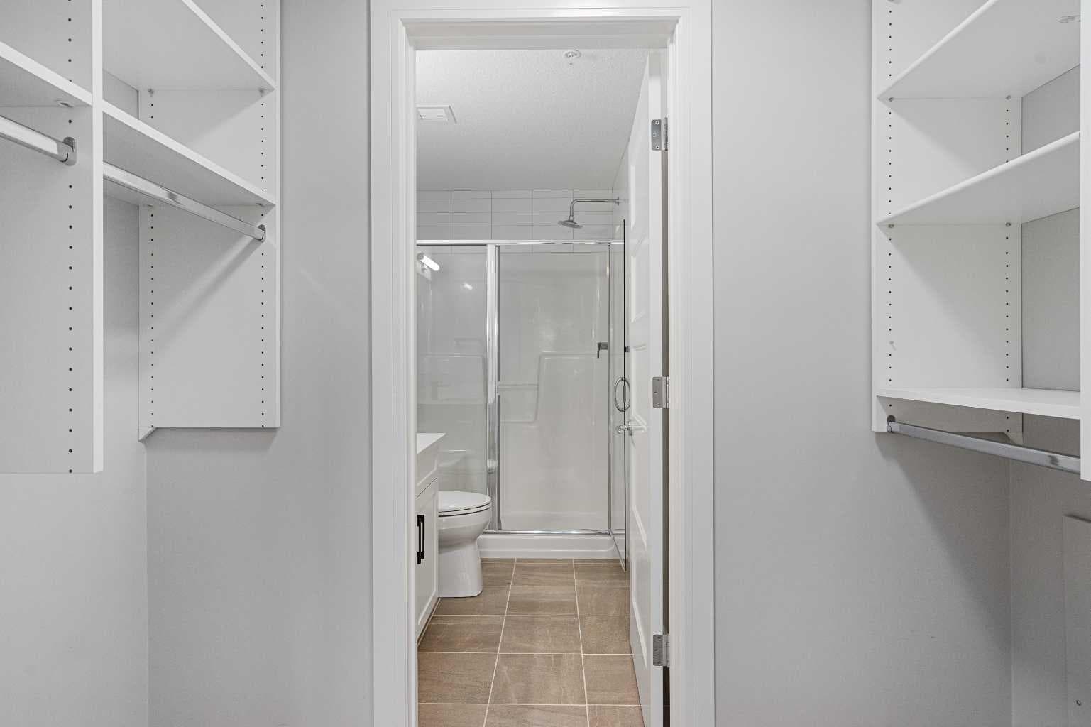 3308, 80 Greenbriar Place NW