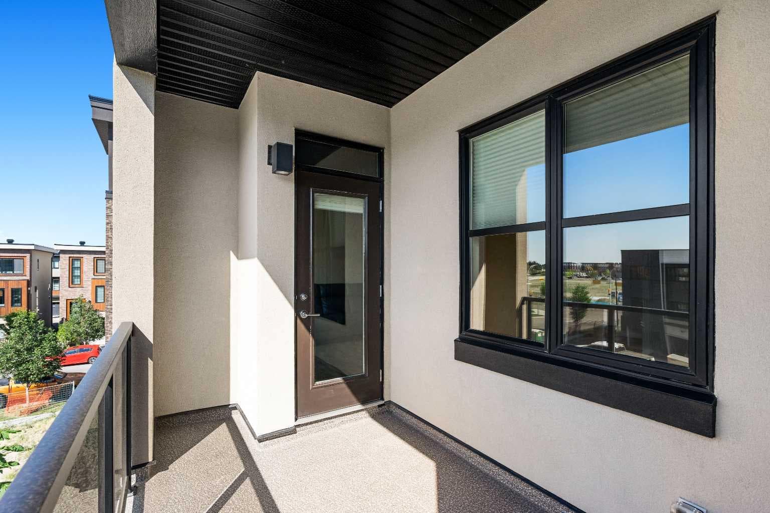 3308, 80 Greenbriar Place NW