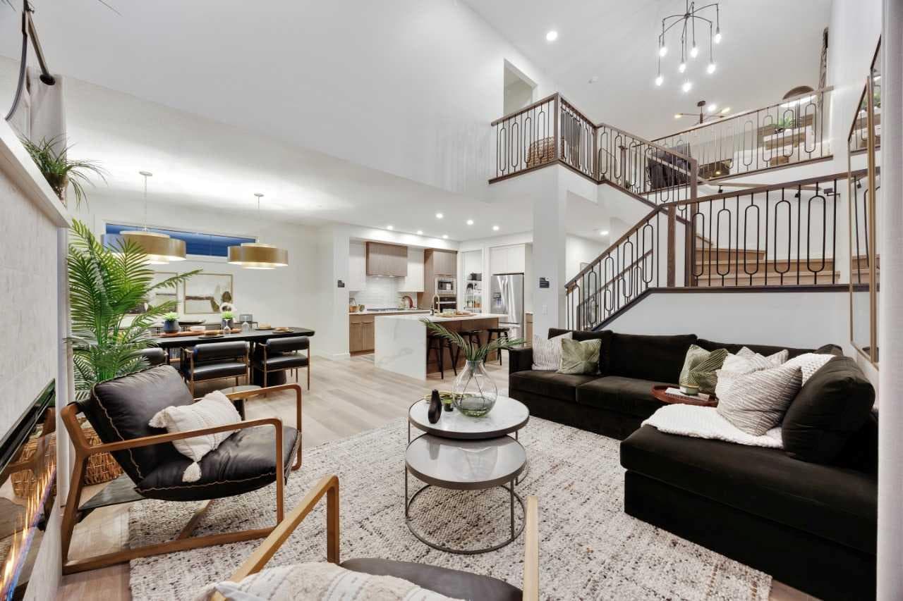 17 Hotchkiss Circle 