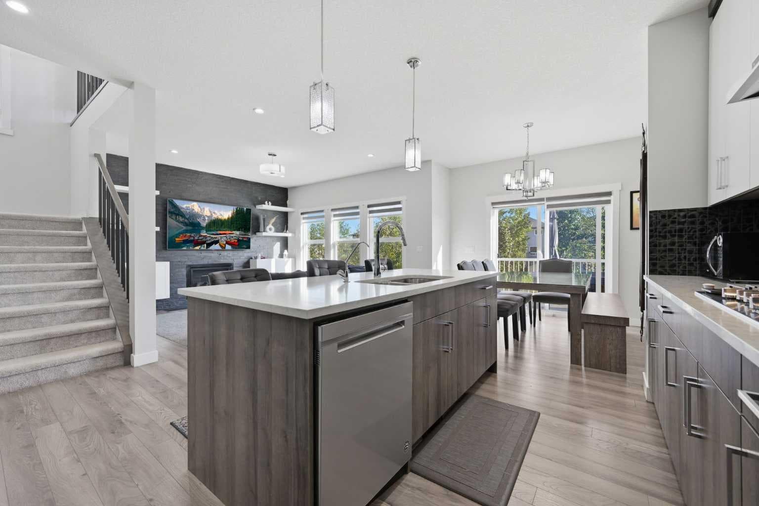 965 Midtown Avenue SW