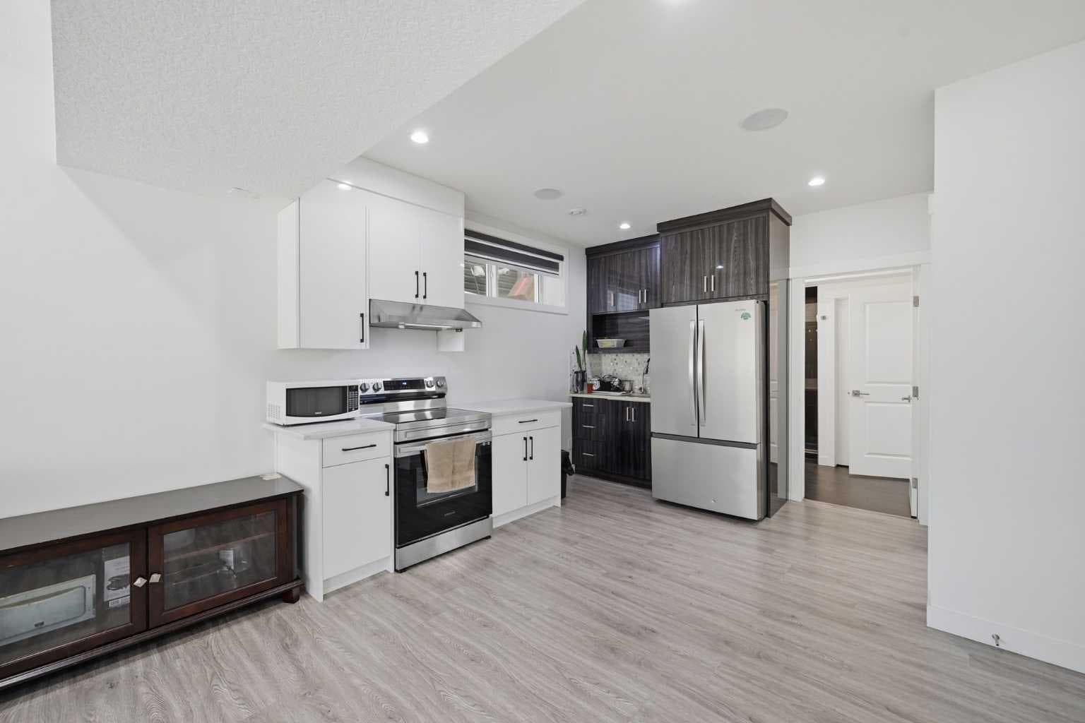 965 Midtown Avenue SW