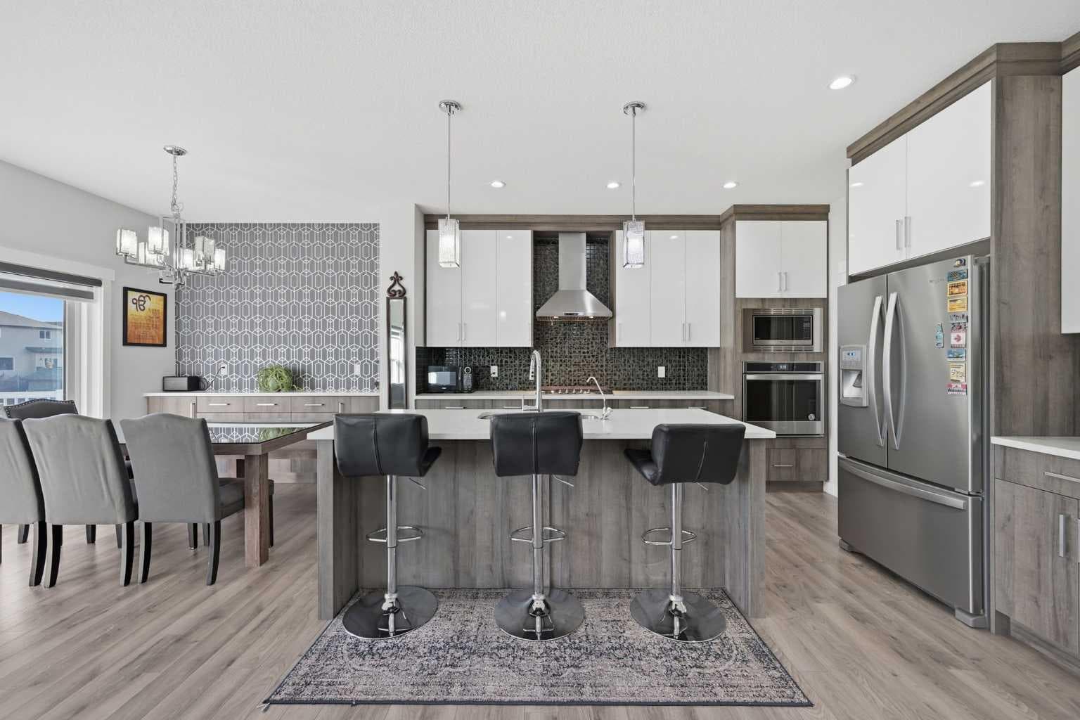 965 Midtown Avenue SW