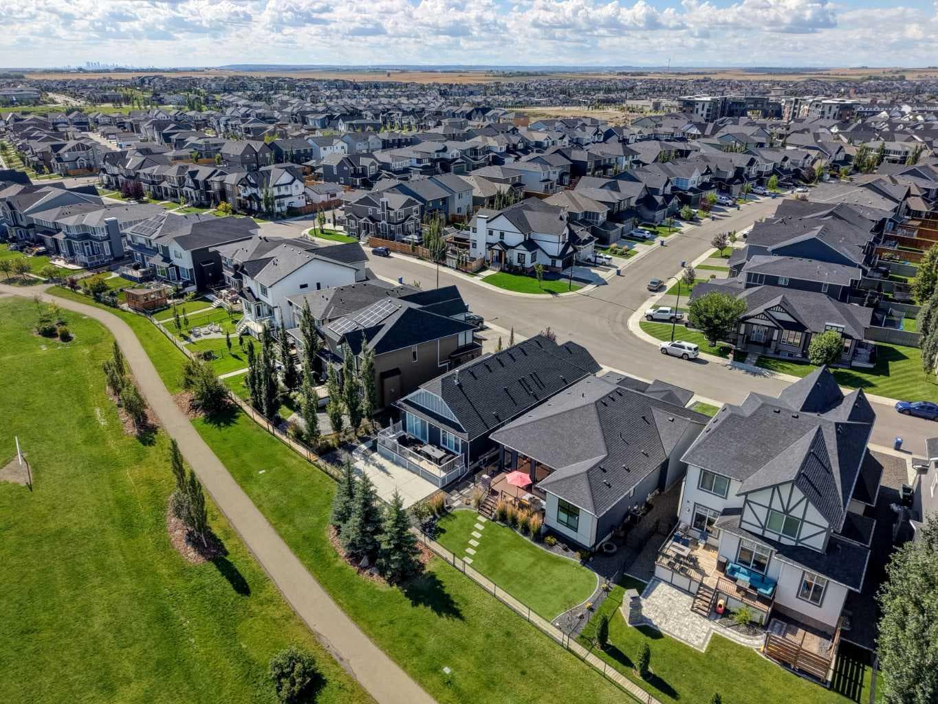 18 Coopersfield Park SW
