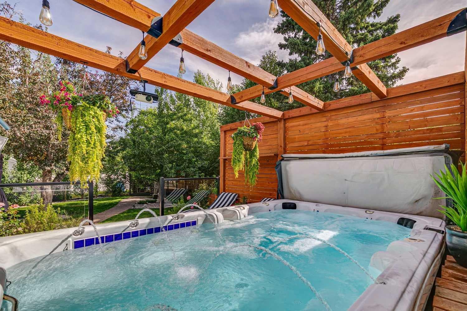 320 Braniff Place SW