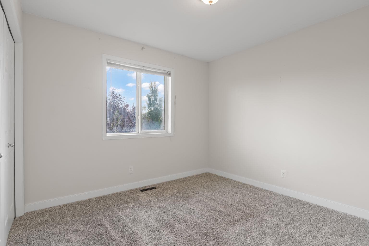 31 Saddletree Drive NE