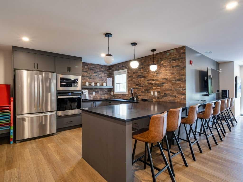 1513, 11811 Lake Fraser Drive SE