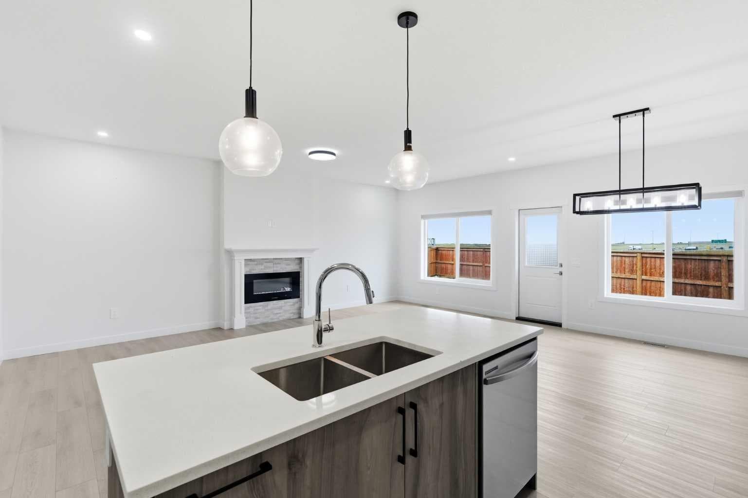 505, CORNER MEADOWS WAY  