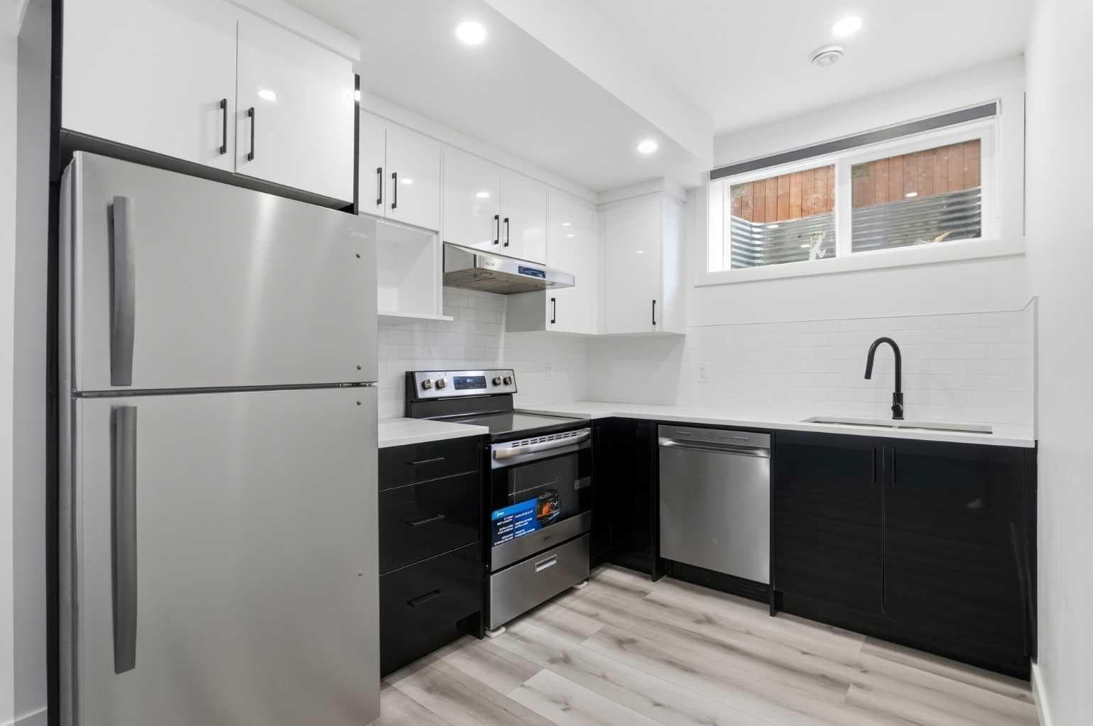 505, CORNER MEADOWS WAY  