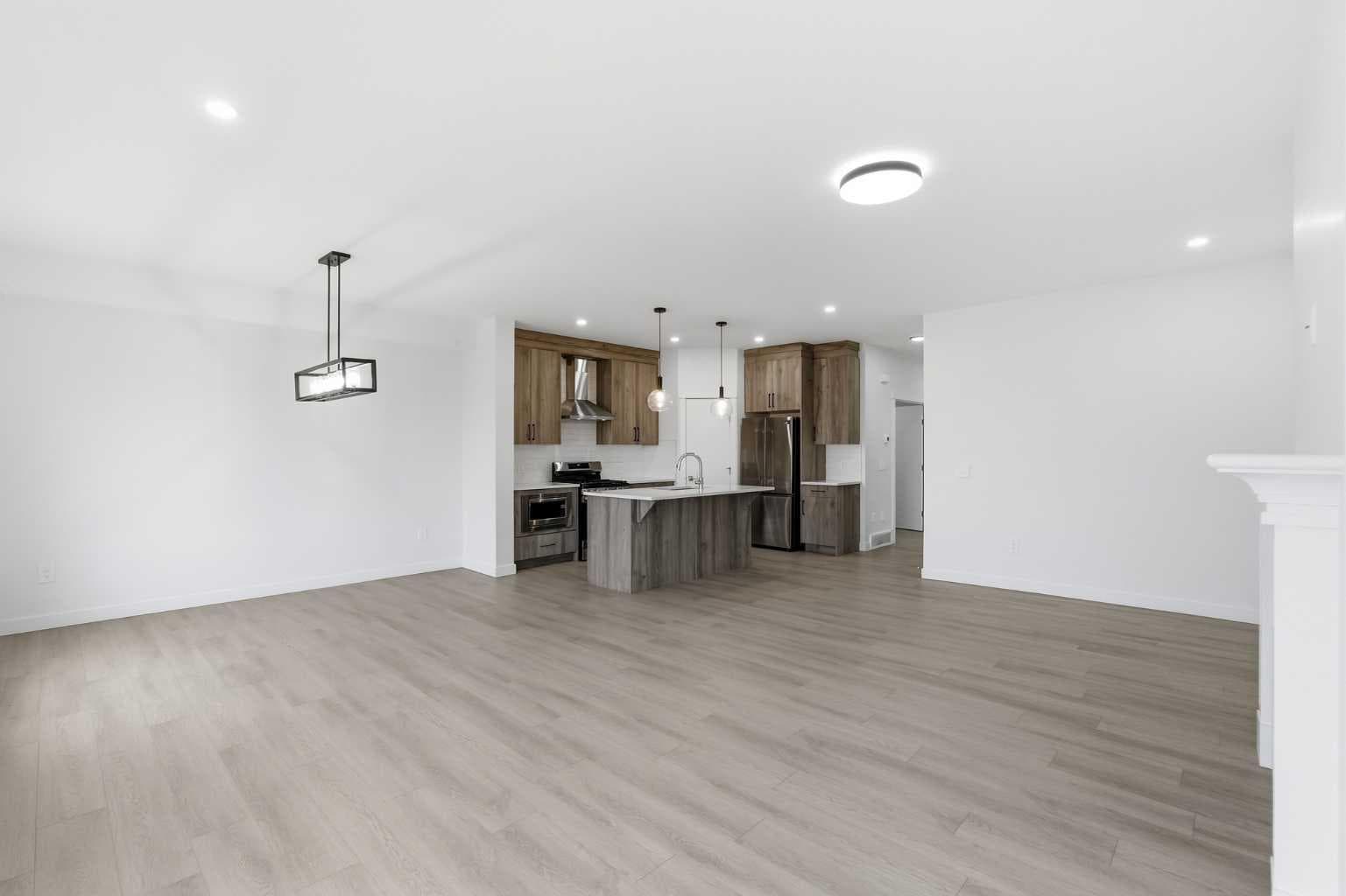 505, CORNER MEADOWS WAY  