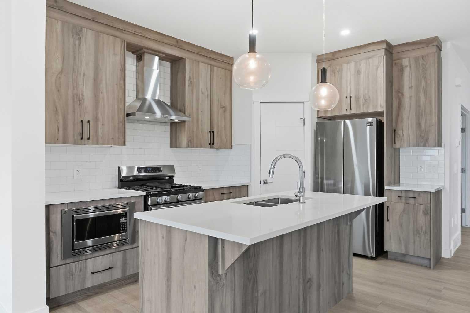 505, CORNER MEADOWS WAY  