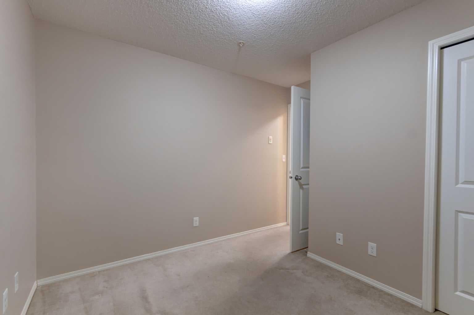 1108, 625 Glenbow Drive 