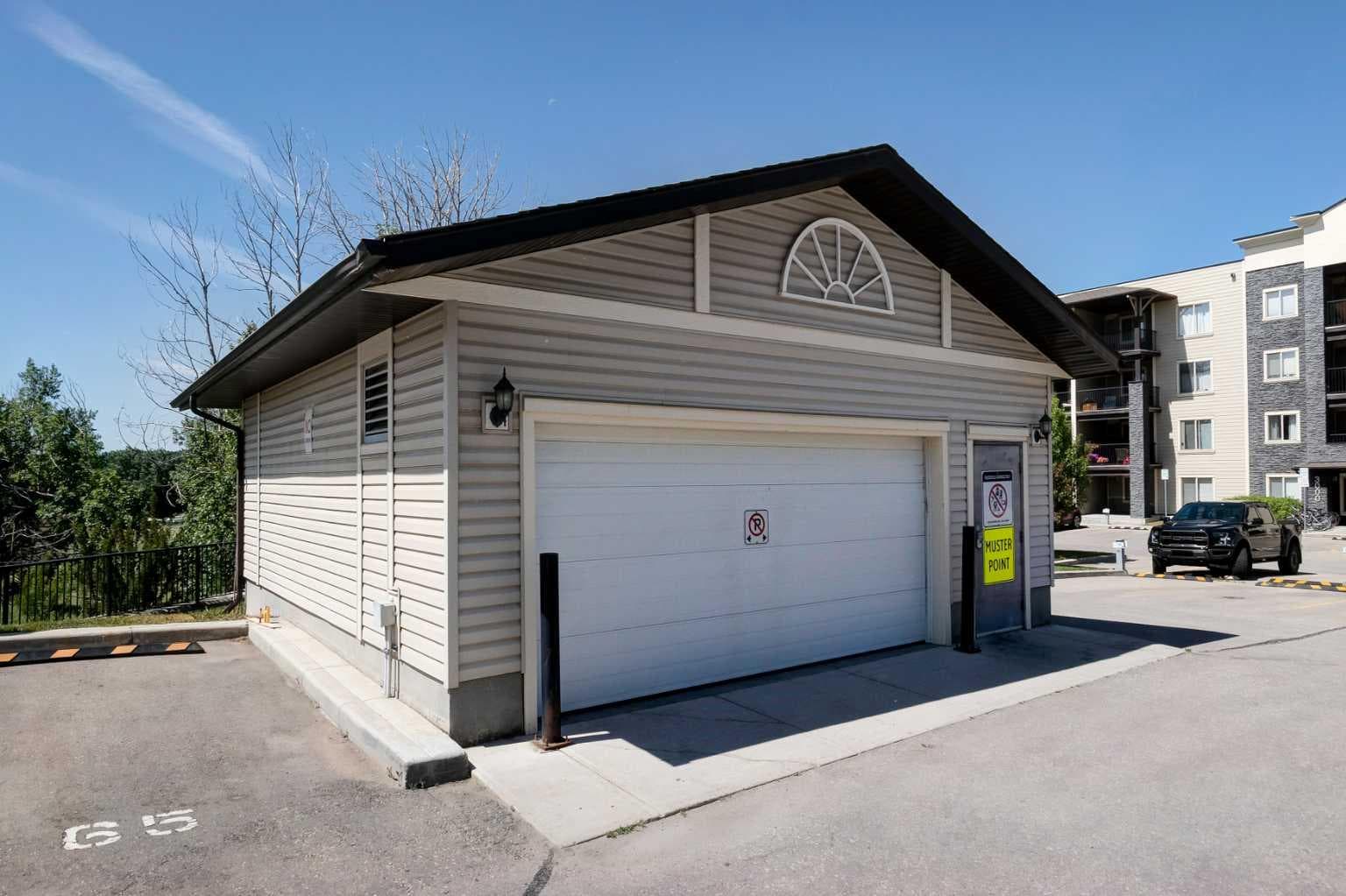 1108, 625 Glenbow Drive 