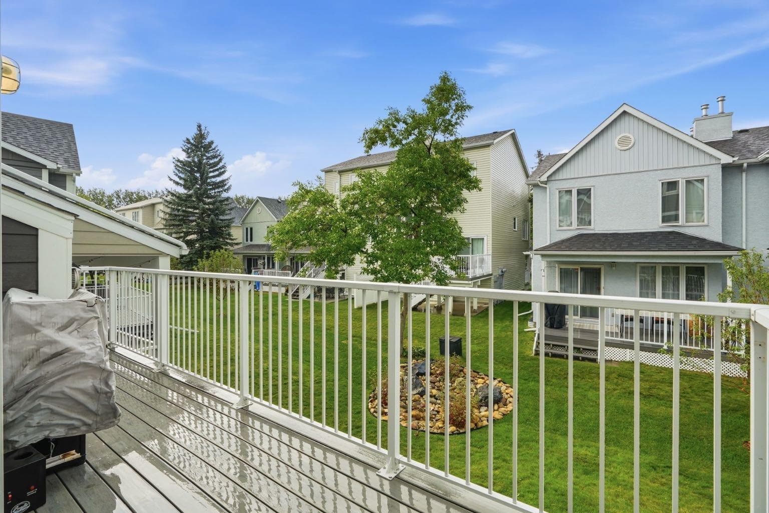 106 Inglewood Point SE