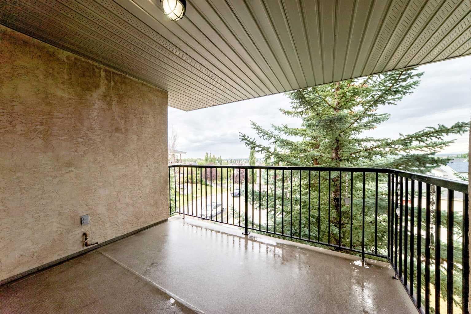 306, 69 Springborough Court SW