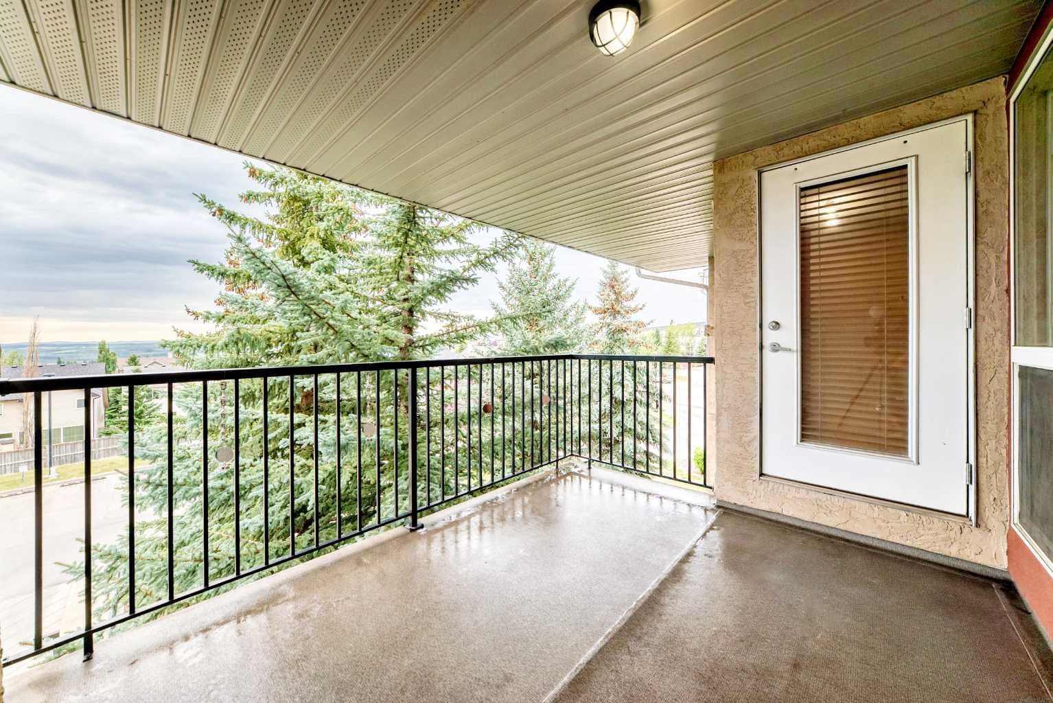 306, 69 Springborough Court SW