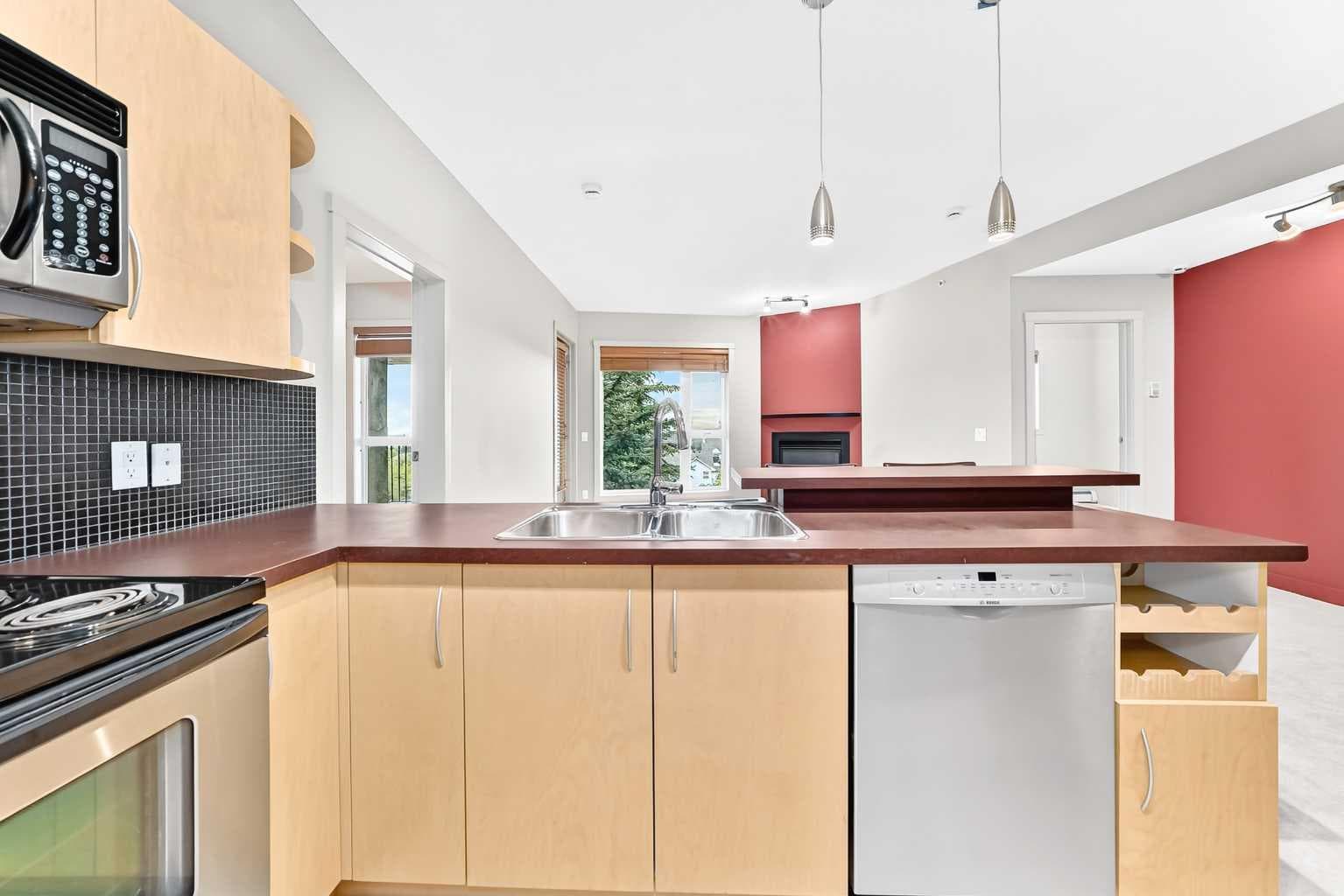 306, 69 Springborough Court SW