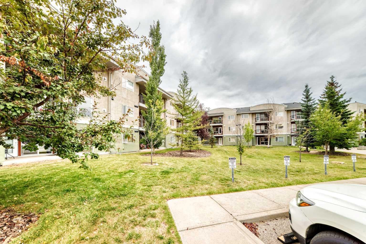 306, 69 Springborough Court SW