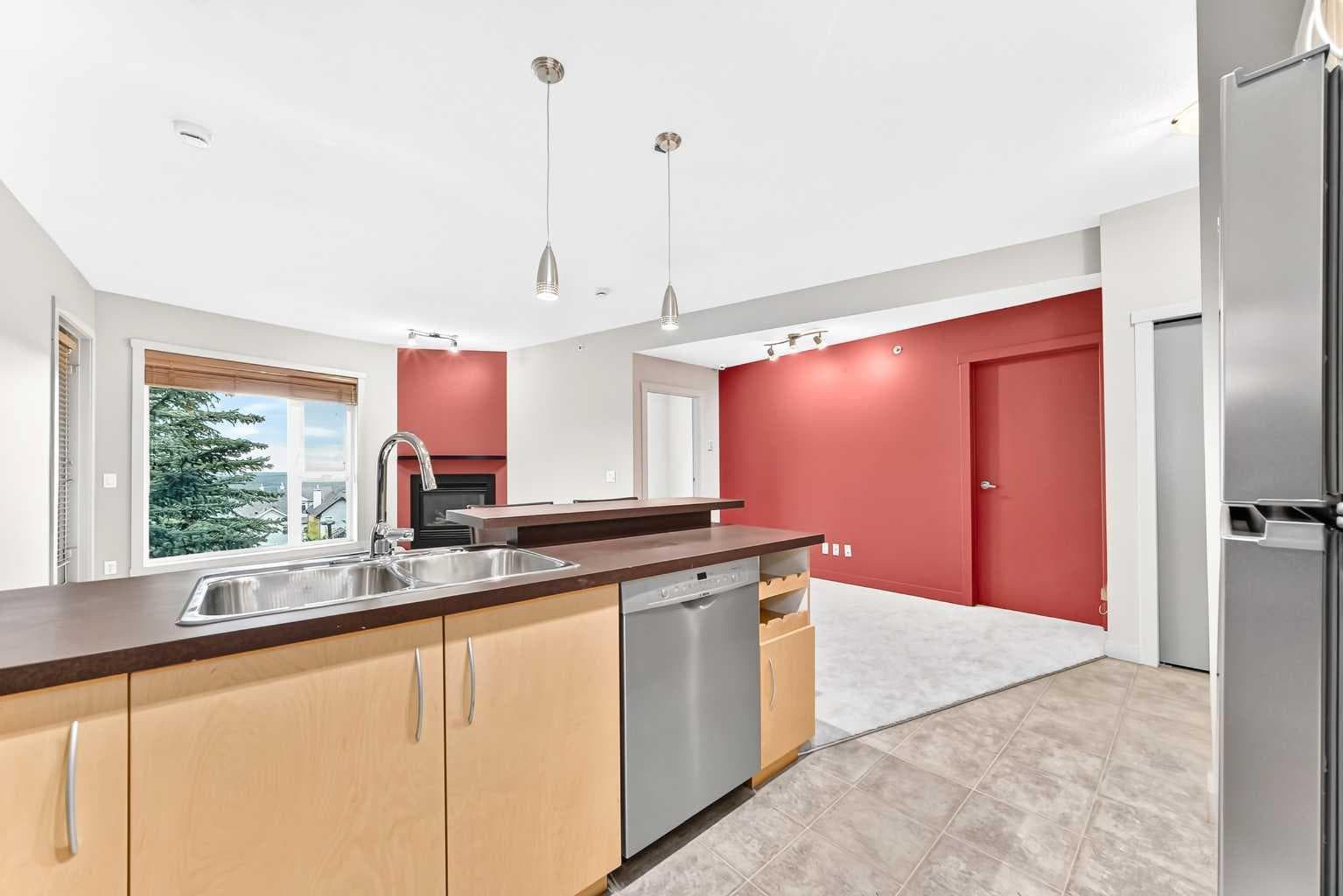 306, 69 Springborough Court SW