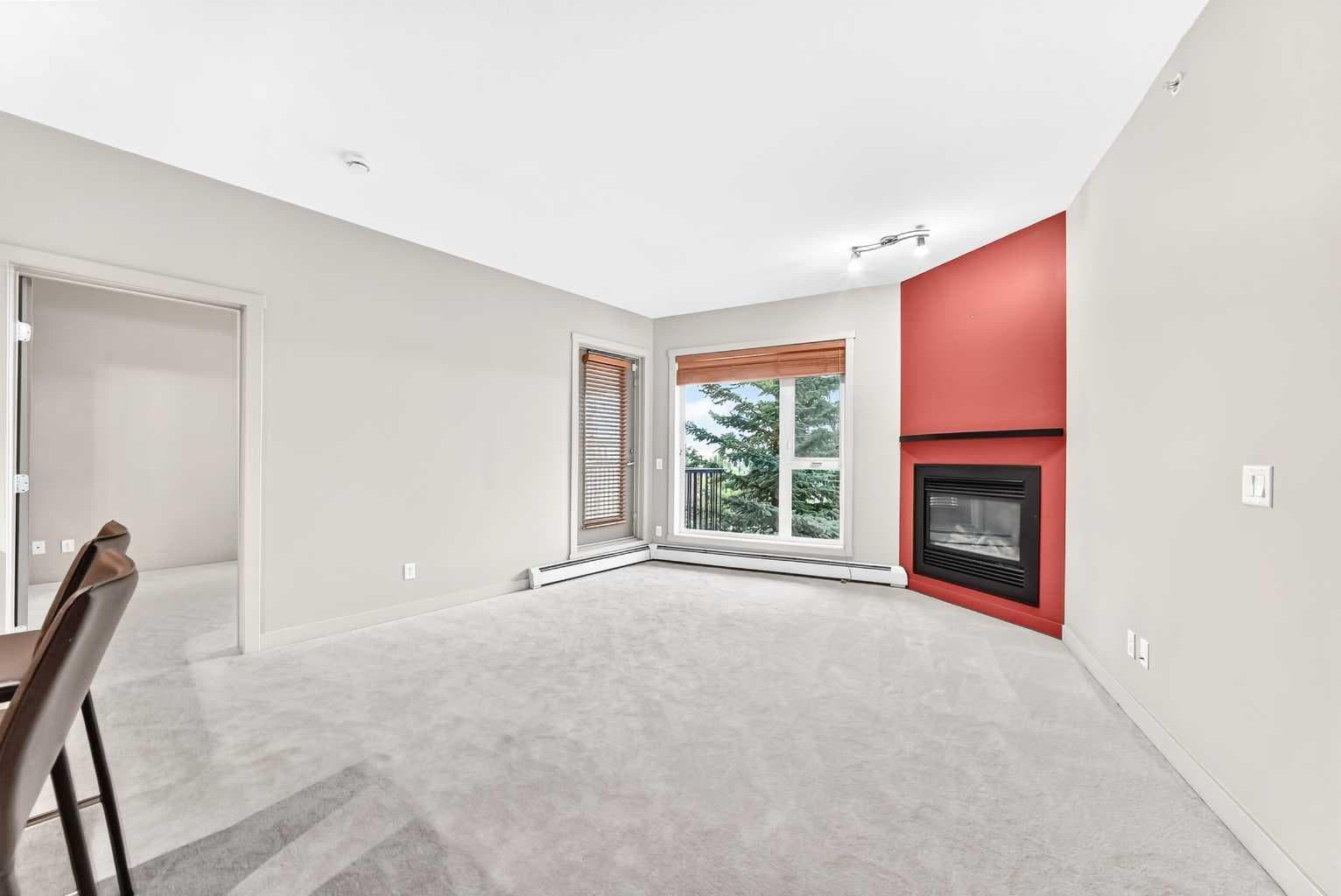 306, 69 Springborough Court SW