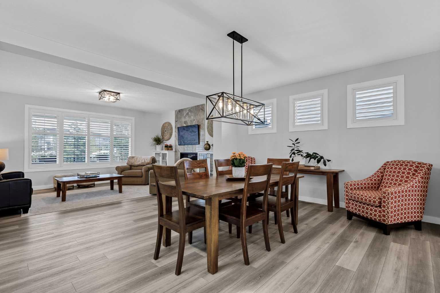 340 South Harmony Drive 
