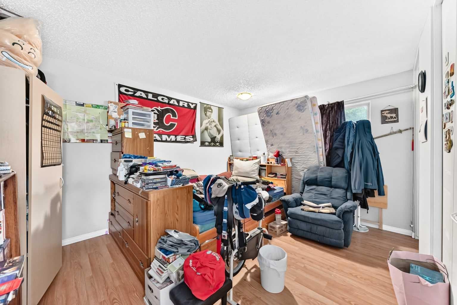 3219 Palliser Drive SW