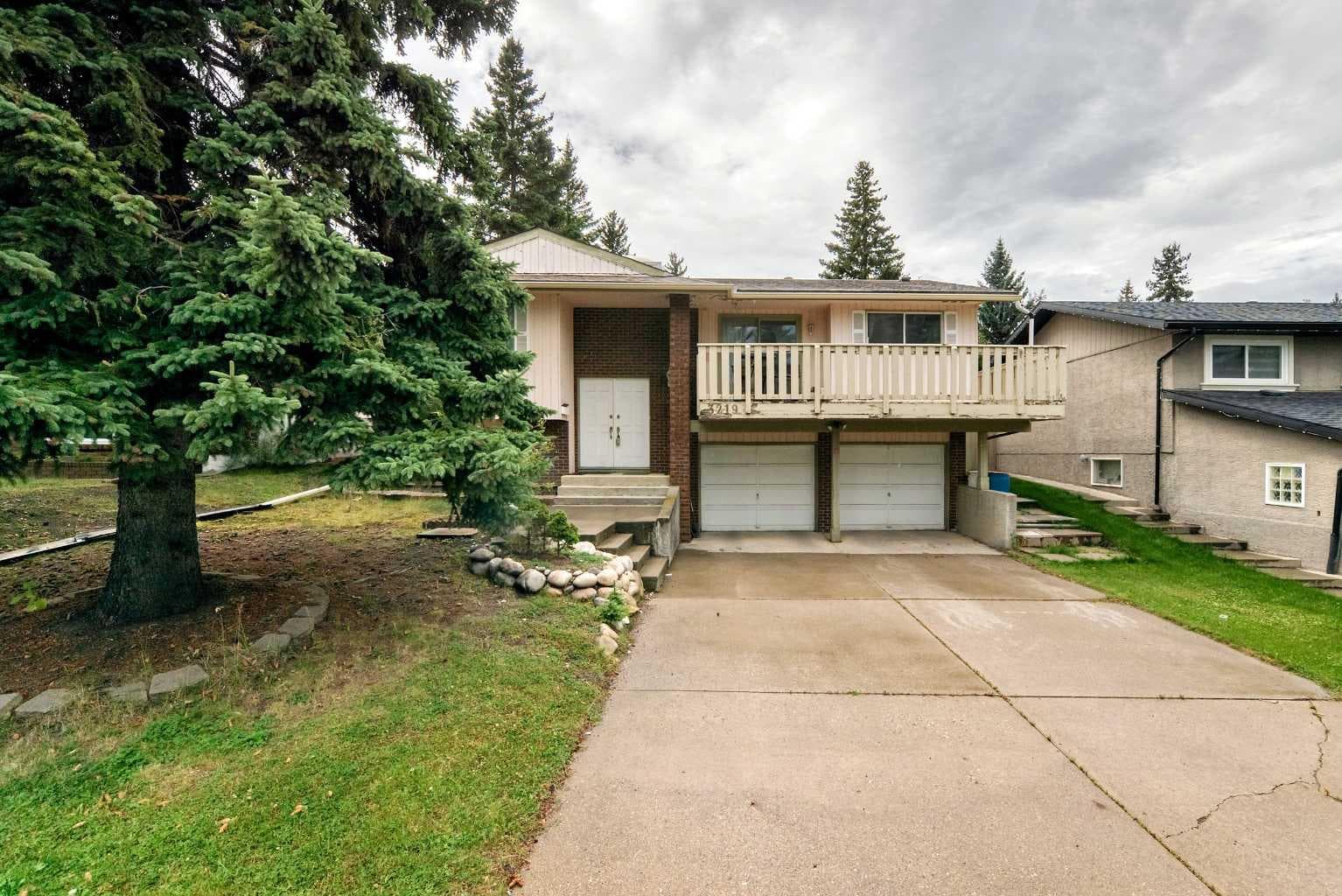 3219 Palliser Drive SW
