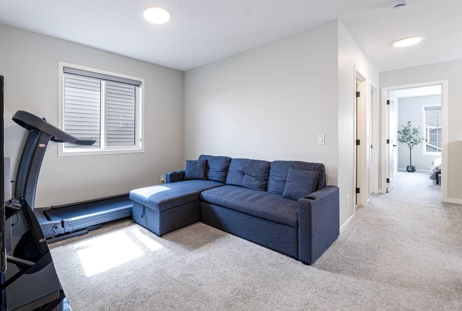 321 Ellen Park 