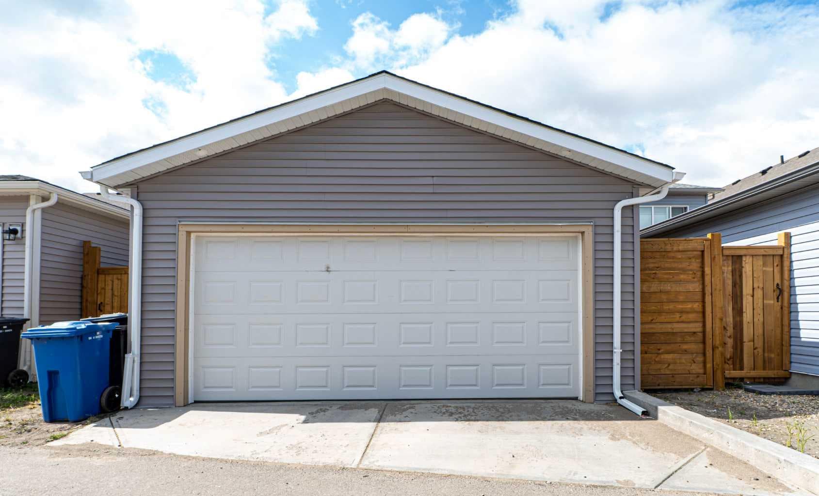 321 Ellen Park 