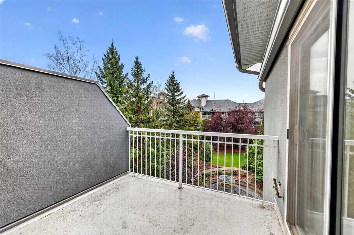 421, 35 Richard Court SW