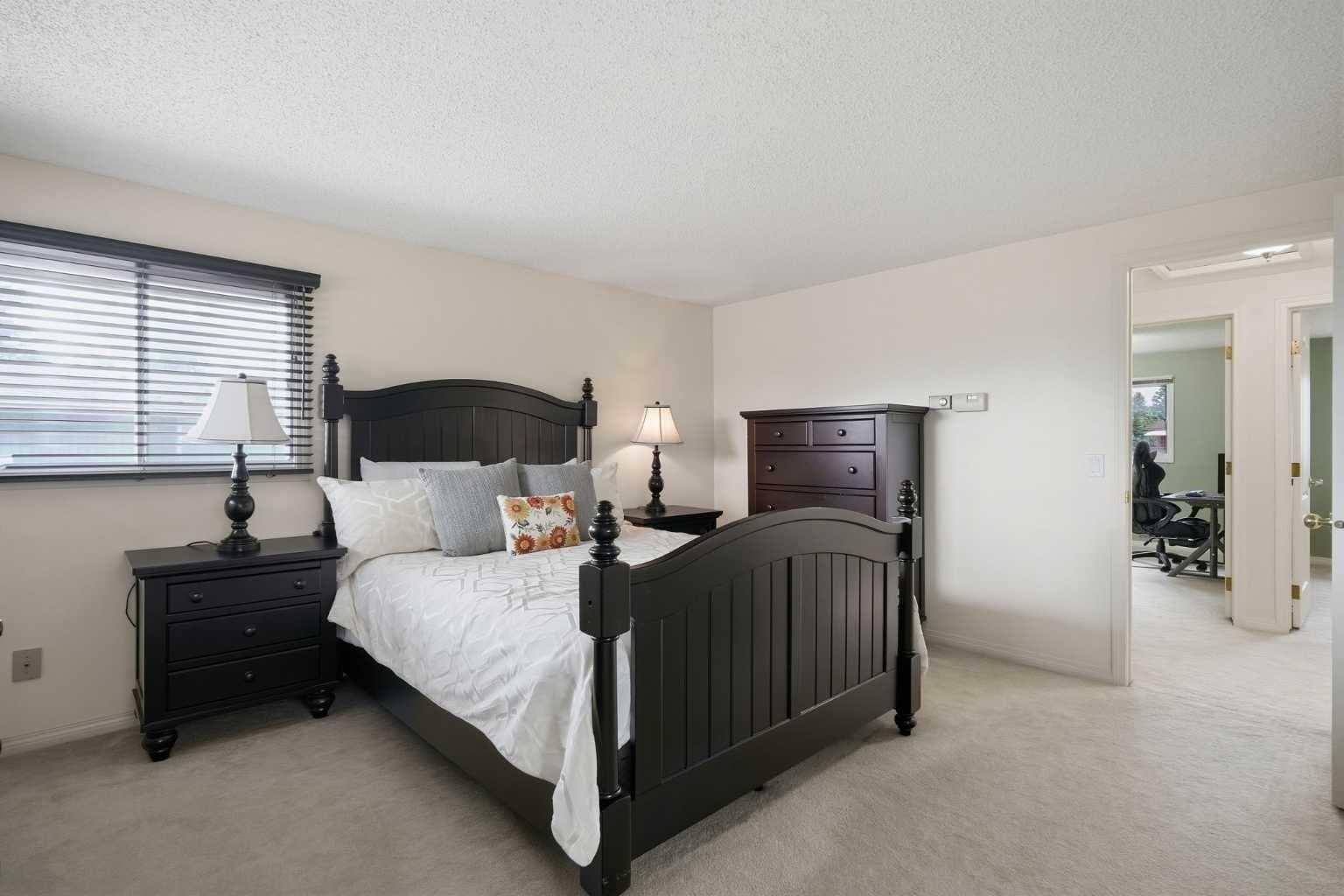 11 Edgemont Rise NW