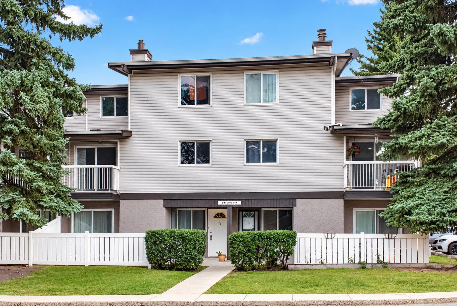 8, 3800 Fonda Way SE