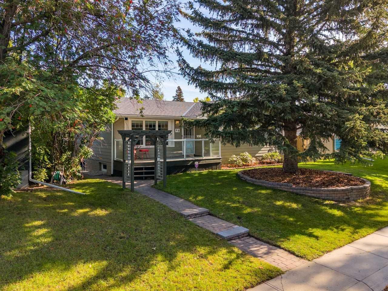 48 Butler Crescent NW