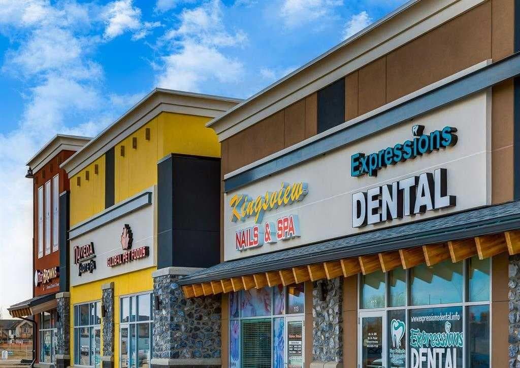 2207, 10 Market Boulevard SE