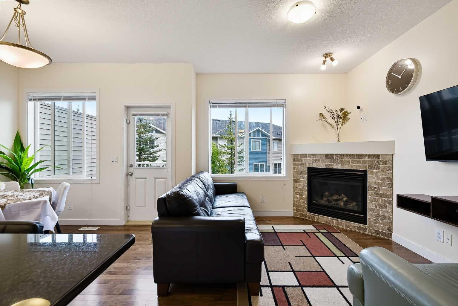 43 Sage Hill Common NW