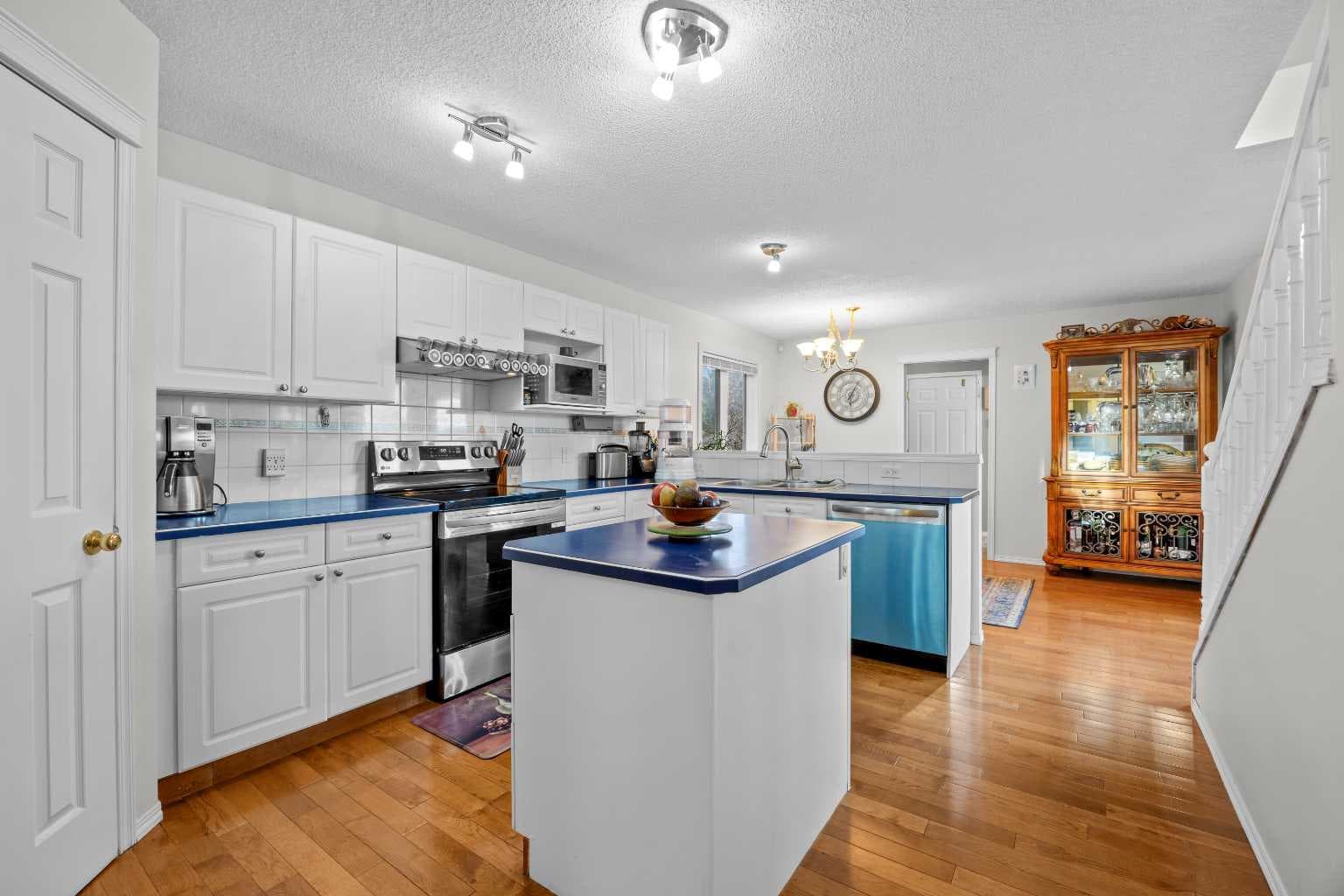 188 Tuscany Valley Drive NW