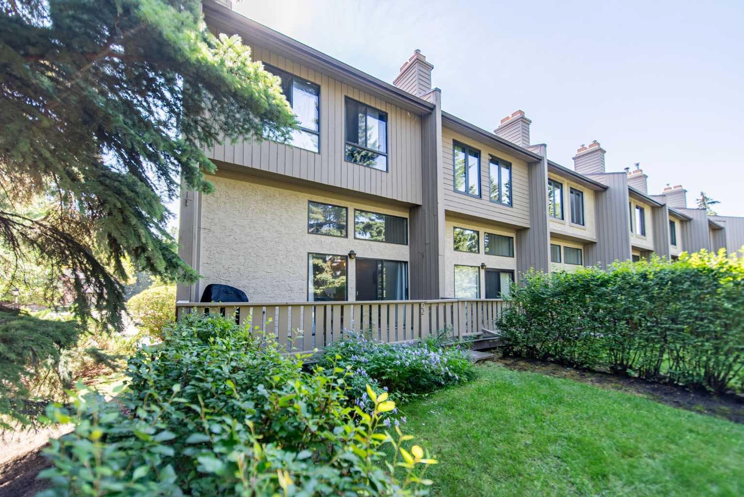 22 Point Mckay Court NW