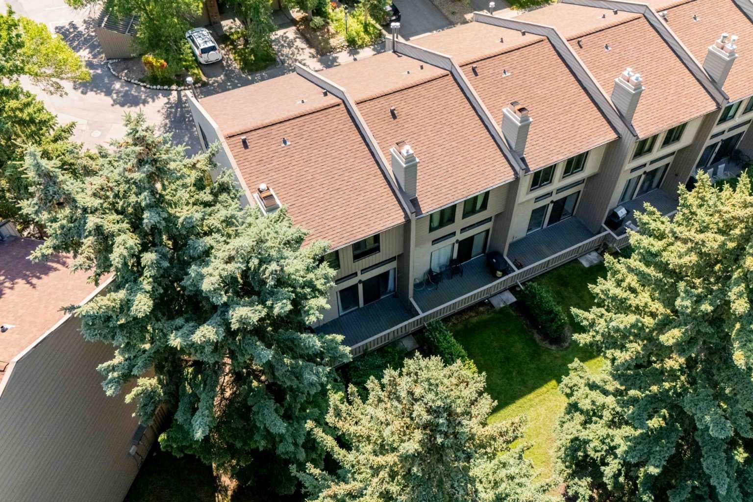 22 Point Mckay Court NW
