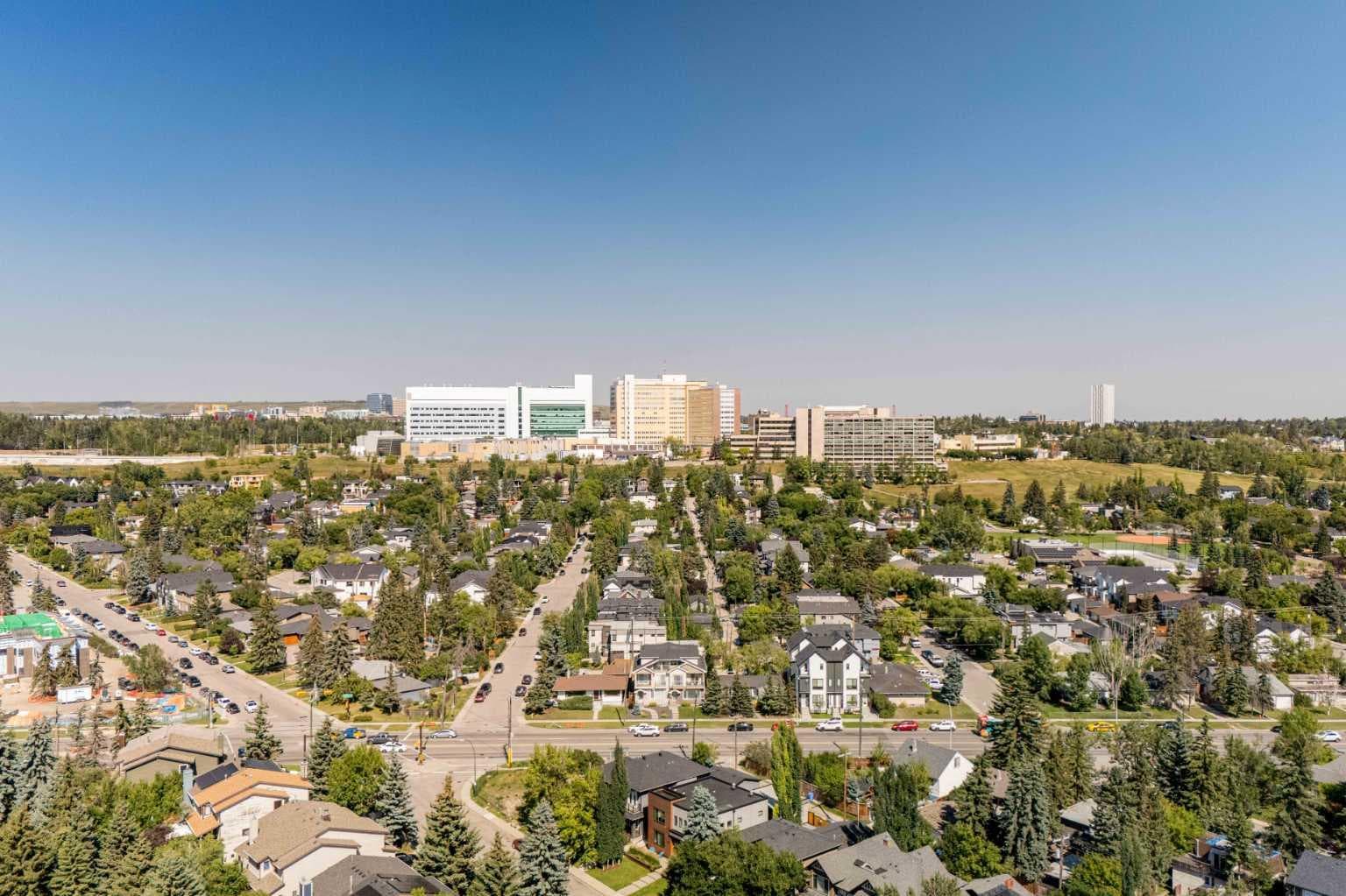 22 Point Mckay Court NW