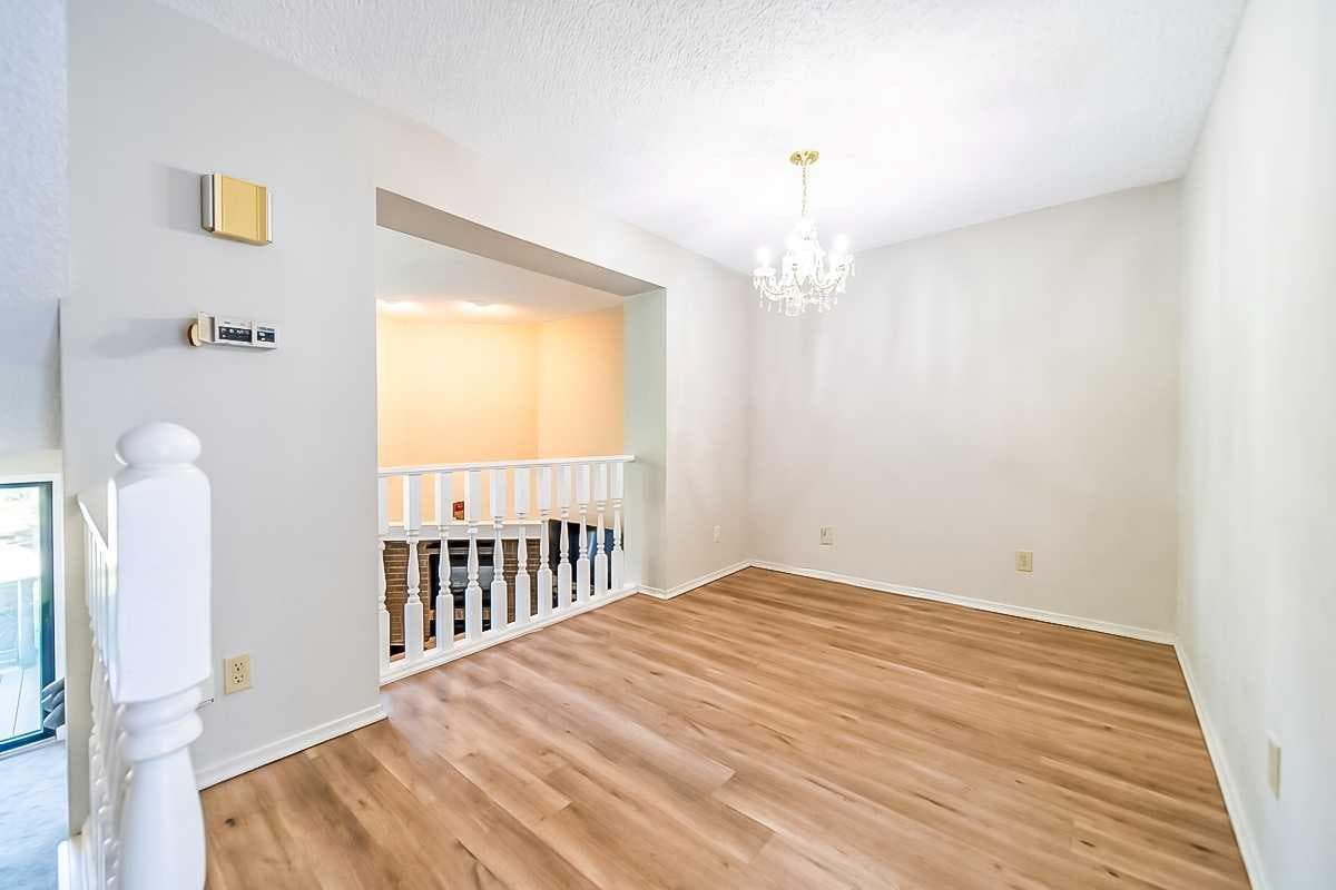 22 Point Mckay Court NW