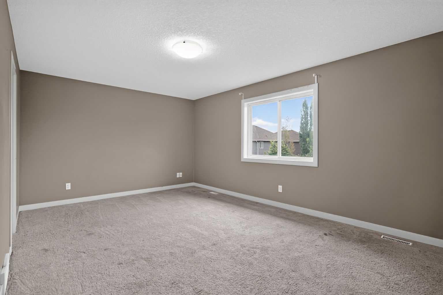 129 Everhollow Rise SW