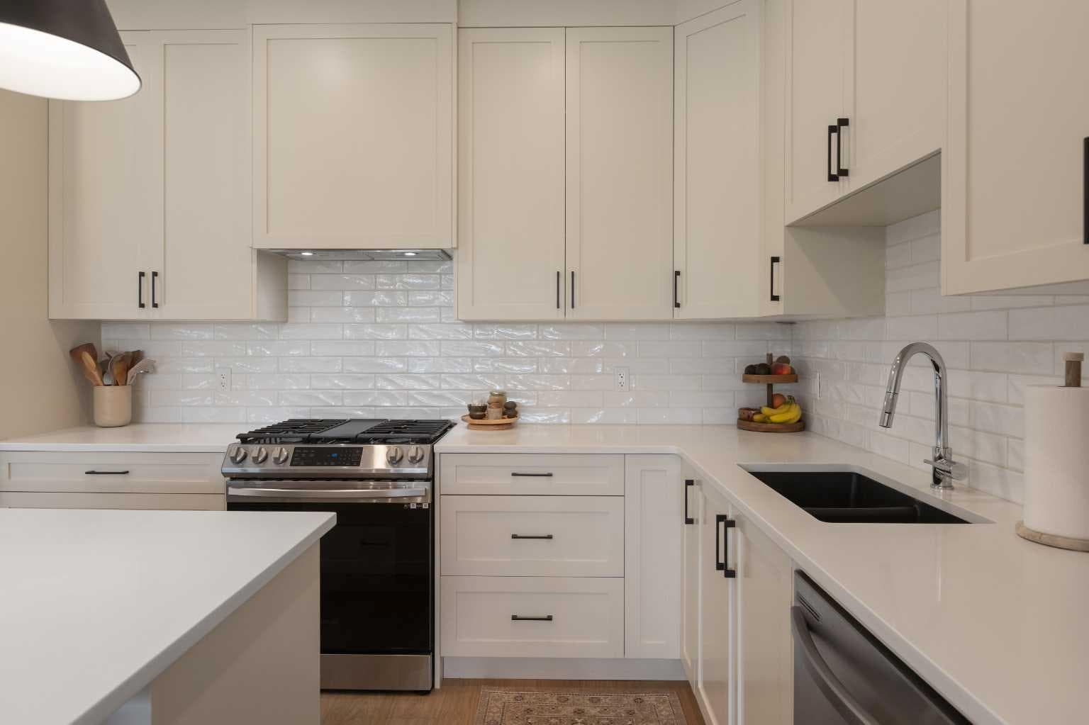 3105 Kildare Crescent SW