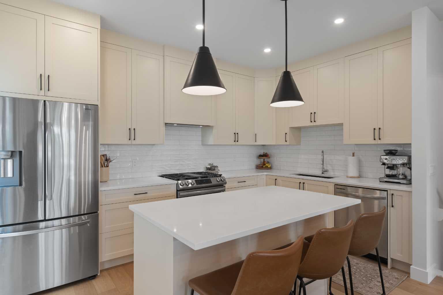 3105 Kildare Crescent SW