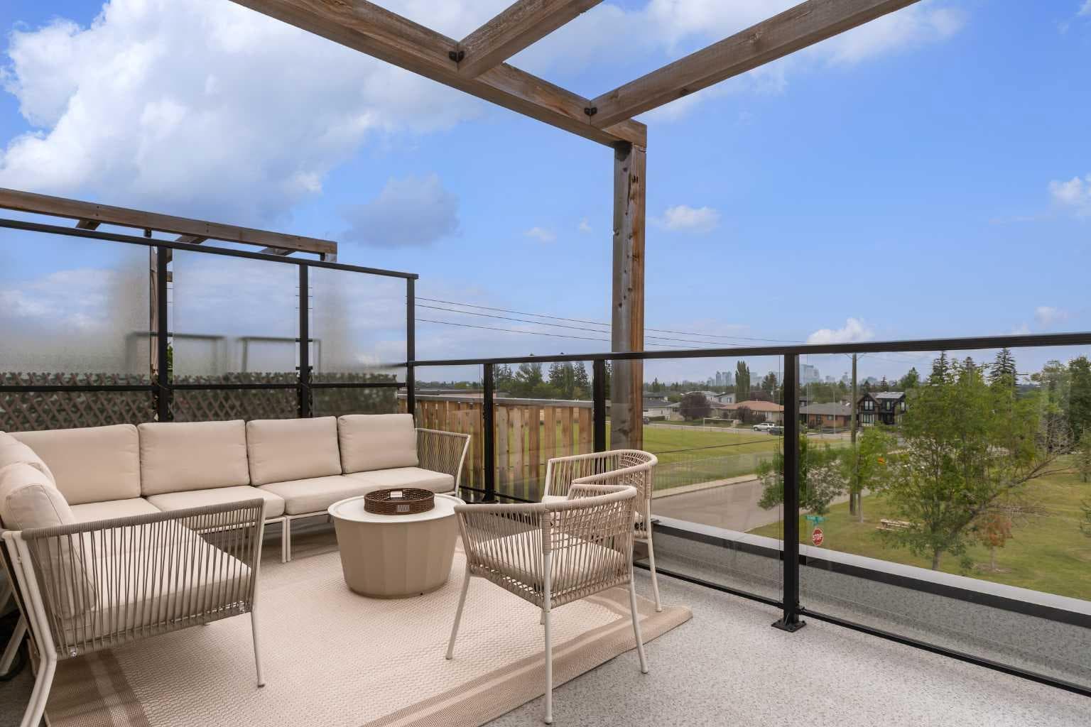 3105 Kildare Crescent SW