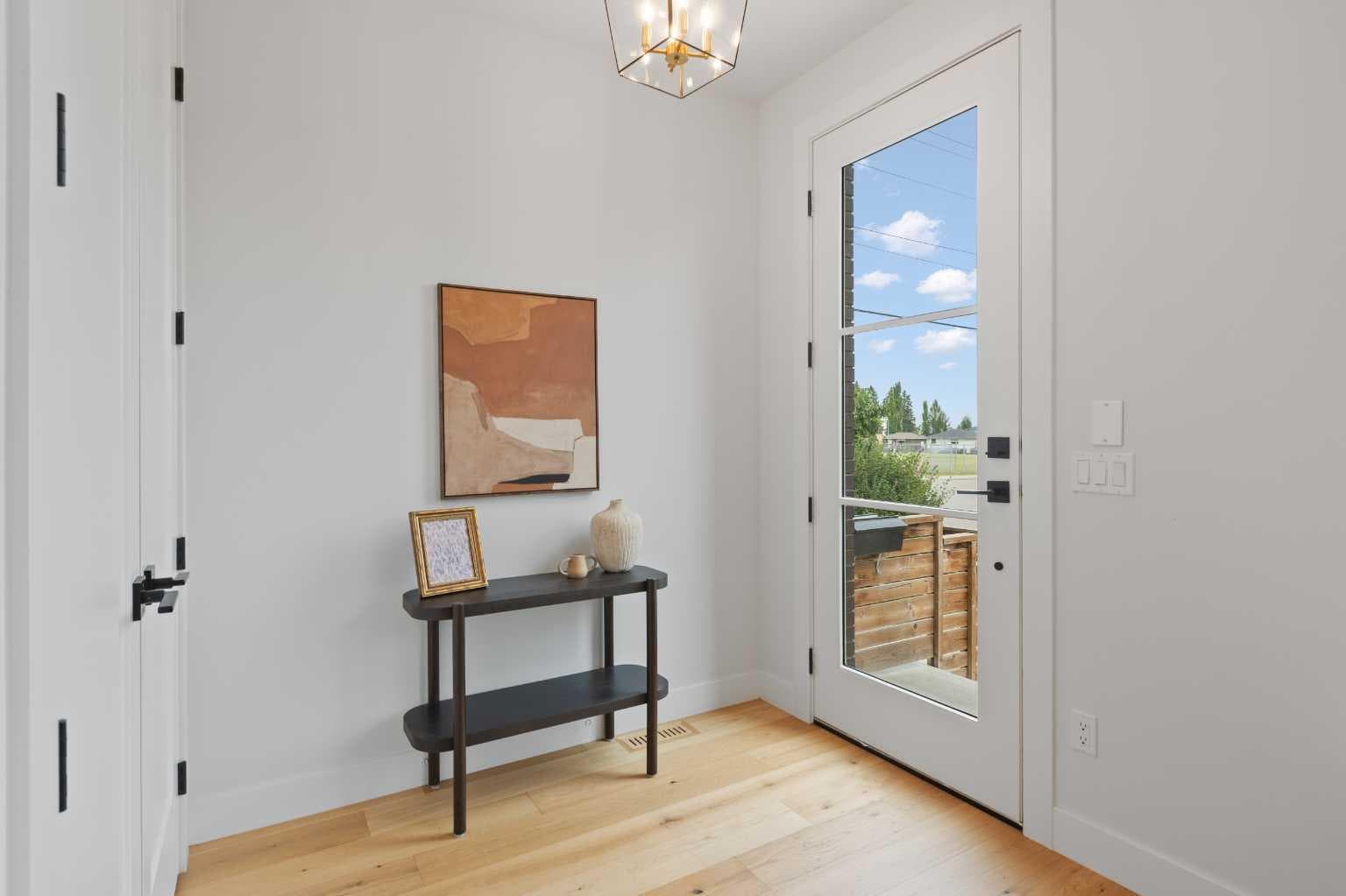 3105 Kildare Crescent SW